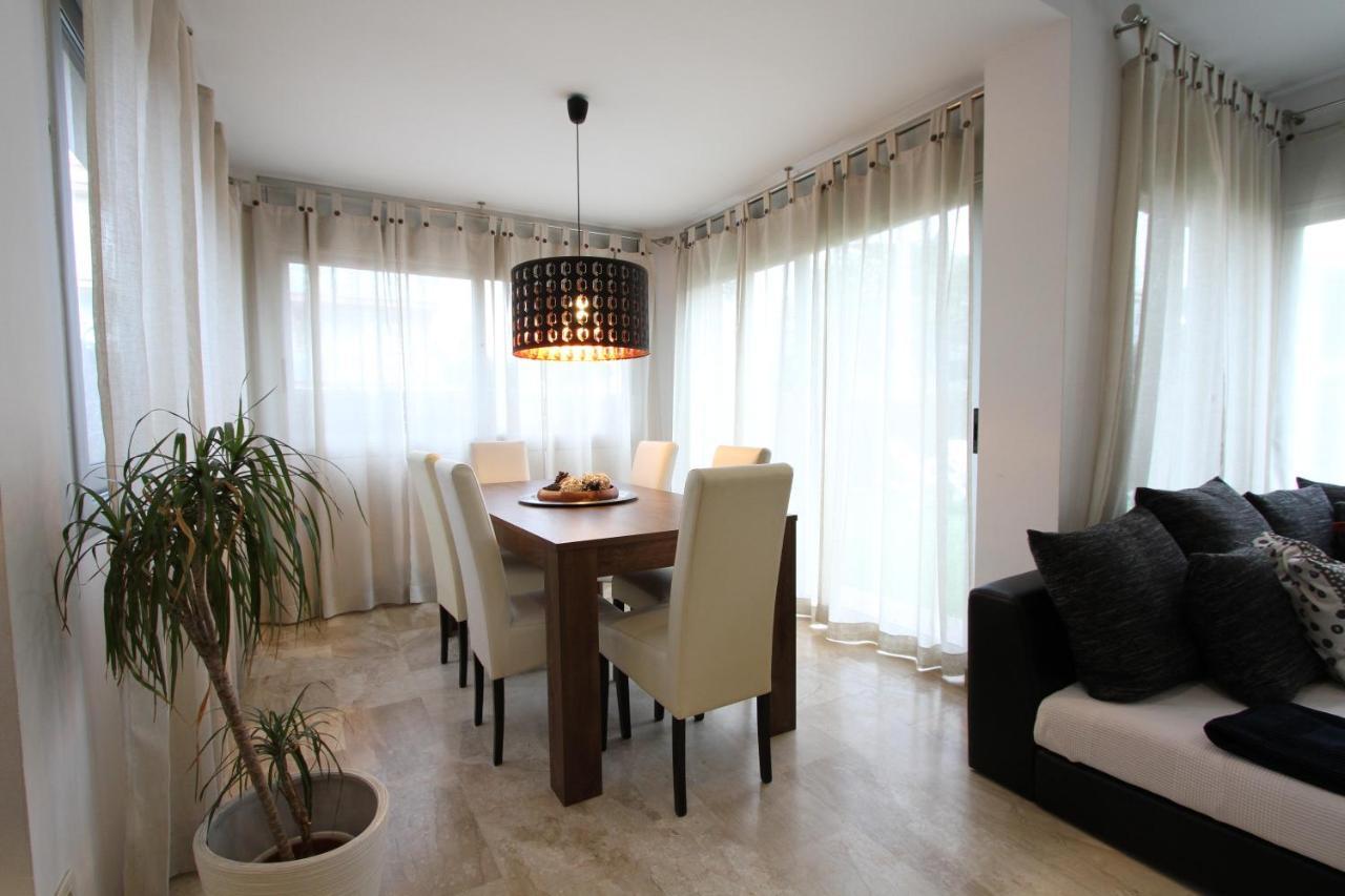 Beach House Castelldefels Luaran gambar