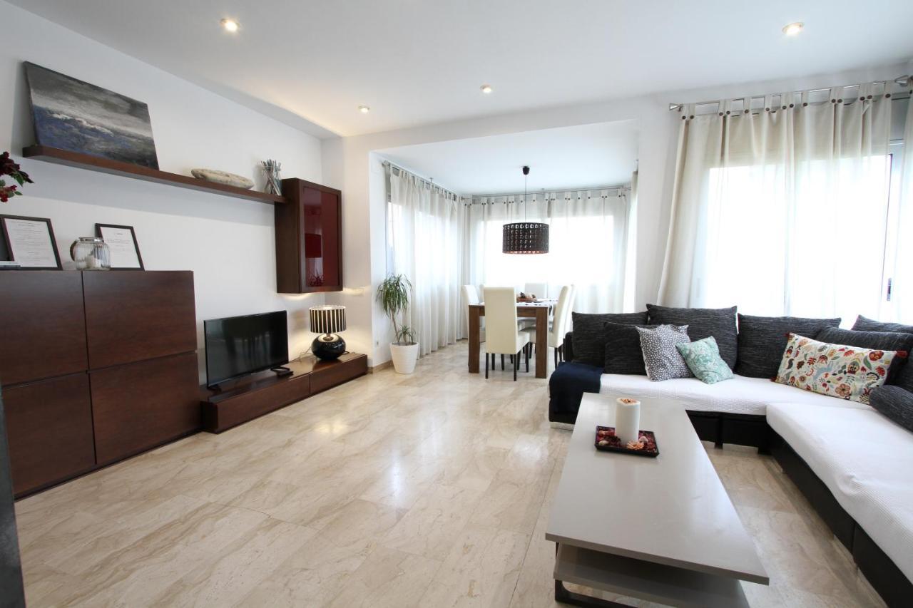 Beach House Castelldefels Luaran gambar