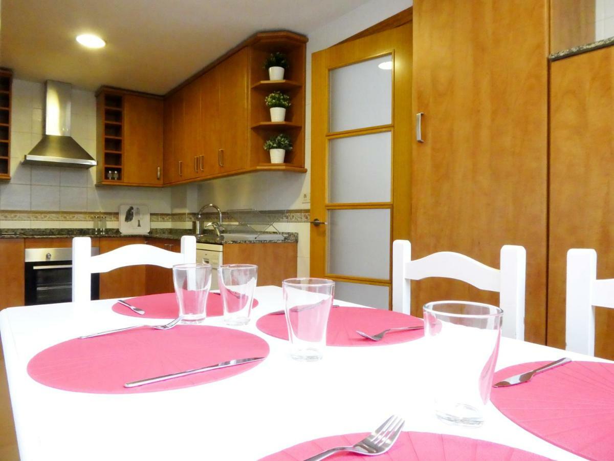 Beach House Castelldefels Luaran gambar